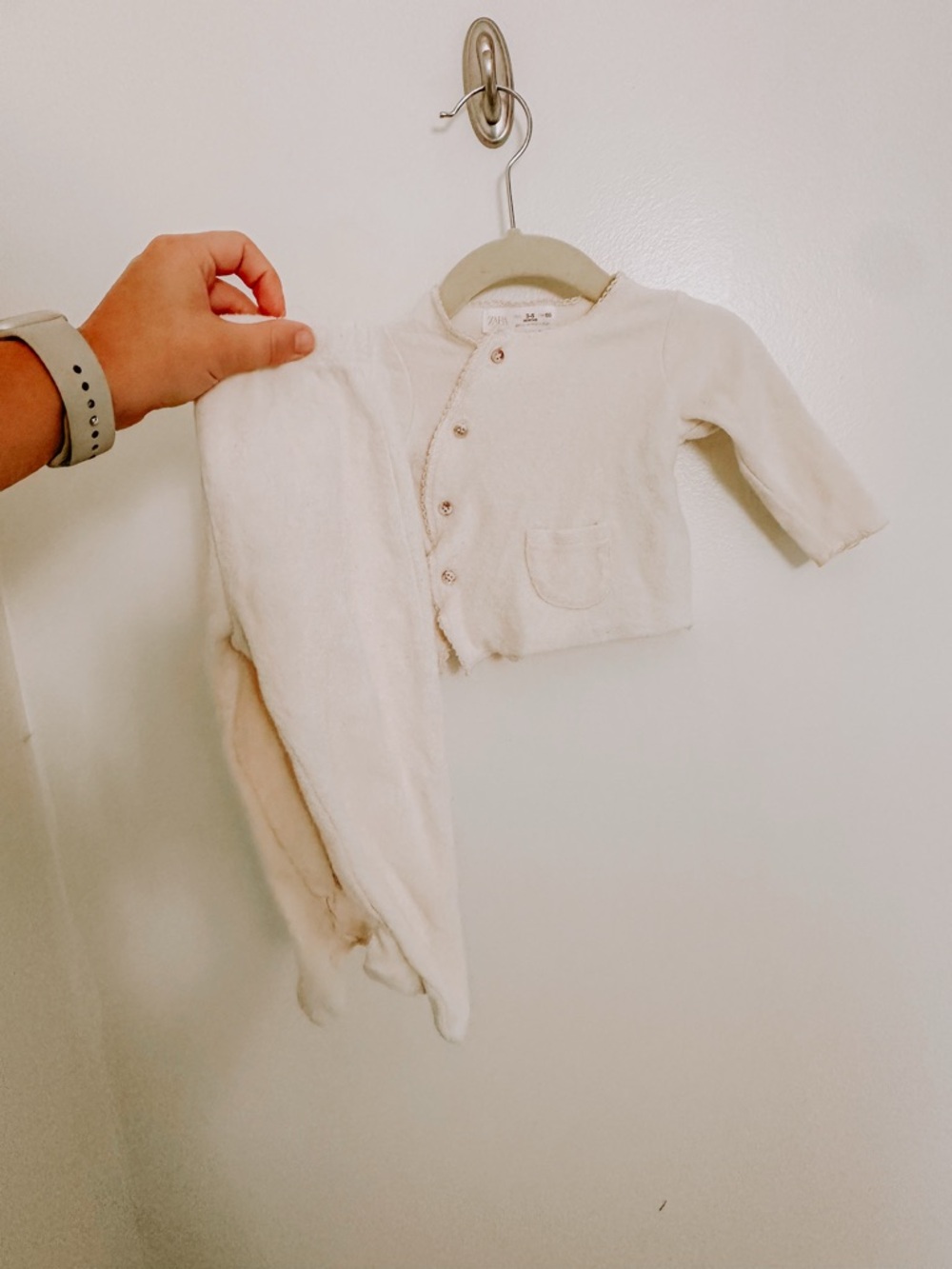 Zara Cream Knit Baby Cardigan & Pants Set. Terry cloth set with lace & buttons